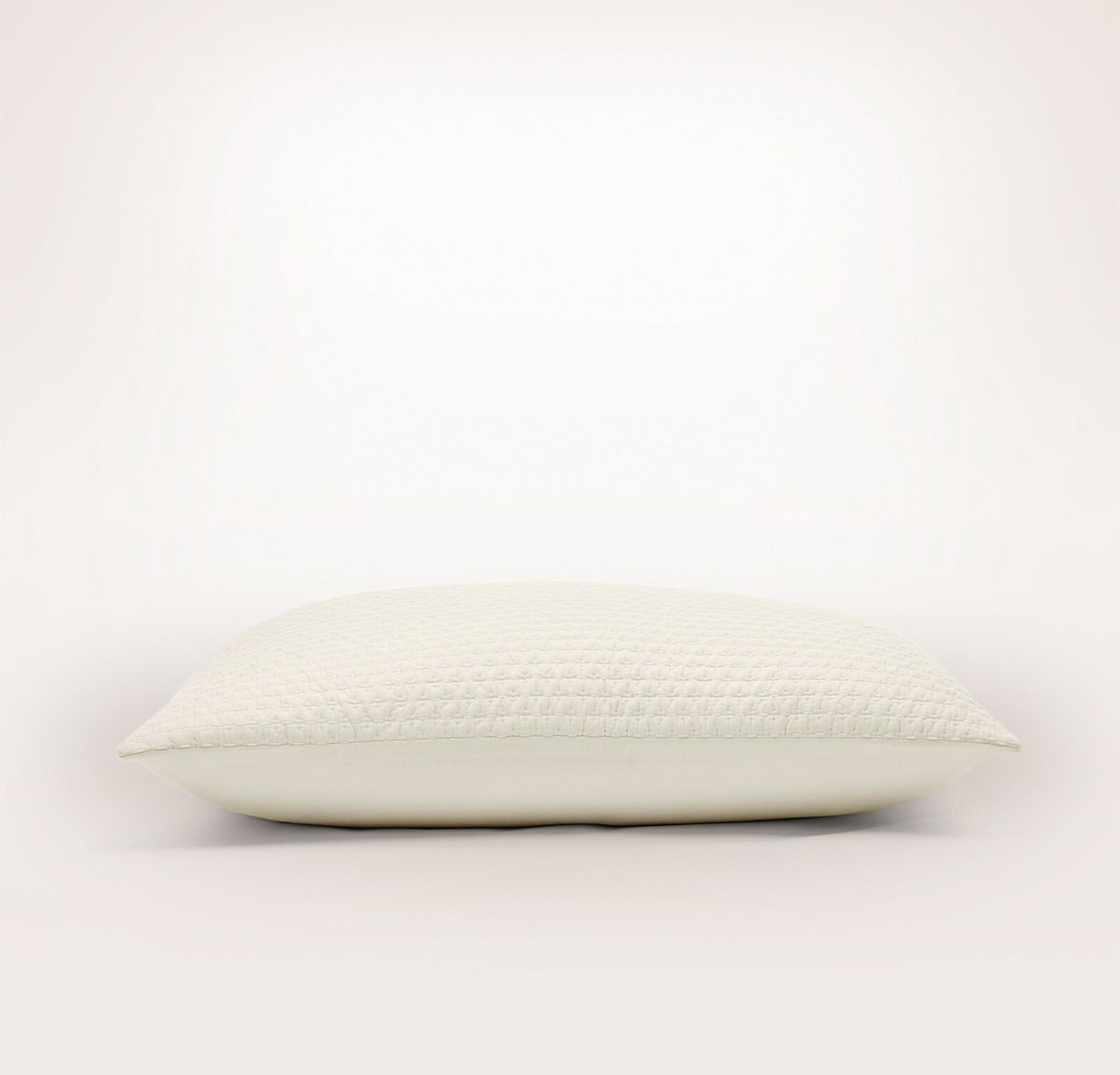 Signature Textured Stitch Quilted Sham